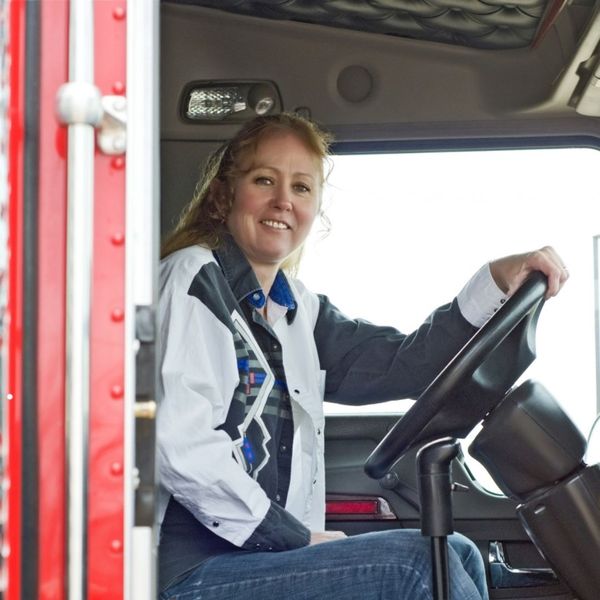 4 Benefits of Getting Your CDL Image 3.jpg