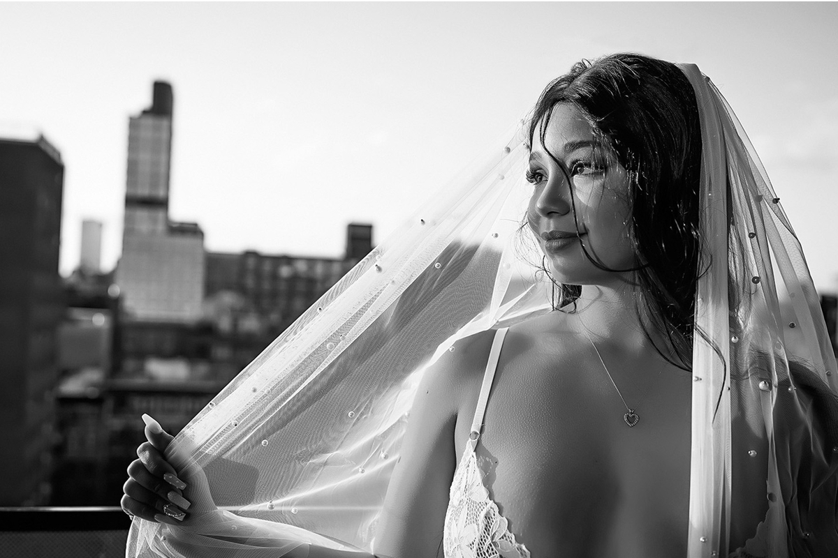 Best-boudoir-photographer-NYC-Andreea-B-Ballen-DSC08114BW.jpg