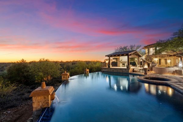 KC Realty About 2.jpg