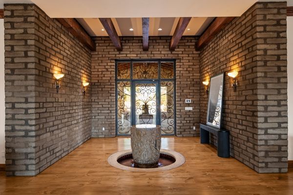 KC Realty Gallery 4.jpg