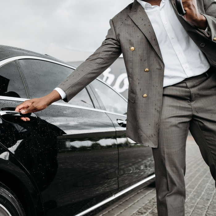The Ultimate Guide to Business Transport Etiquette - 2.png