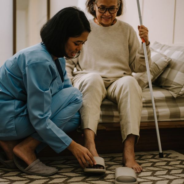 How to Choose an In-Home Senior Caregiver - Image 2.jpg