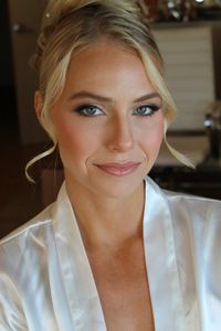 HaleysWeddingmakeupopen.JPG.jpg