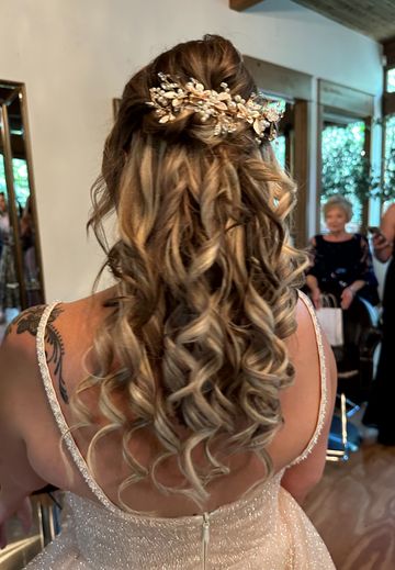 1:2 updo wedding hair 3.jpg