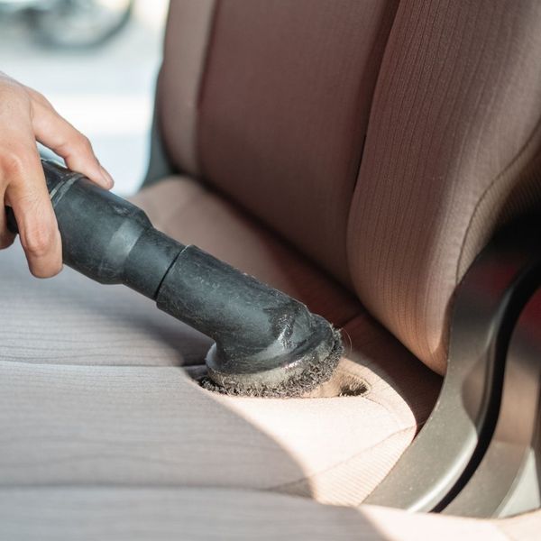 Maximizing Your Vehicle%E2%80%99s Longevity with Mobile Auto Detailing - 1.jpg