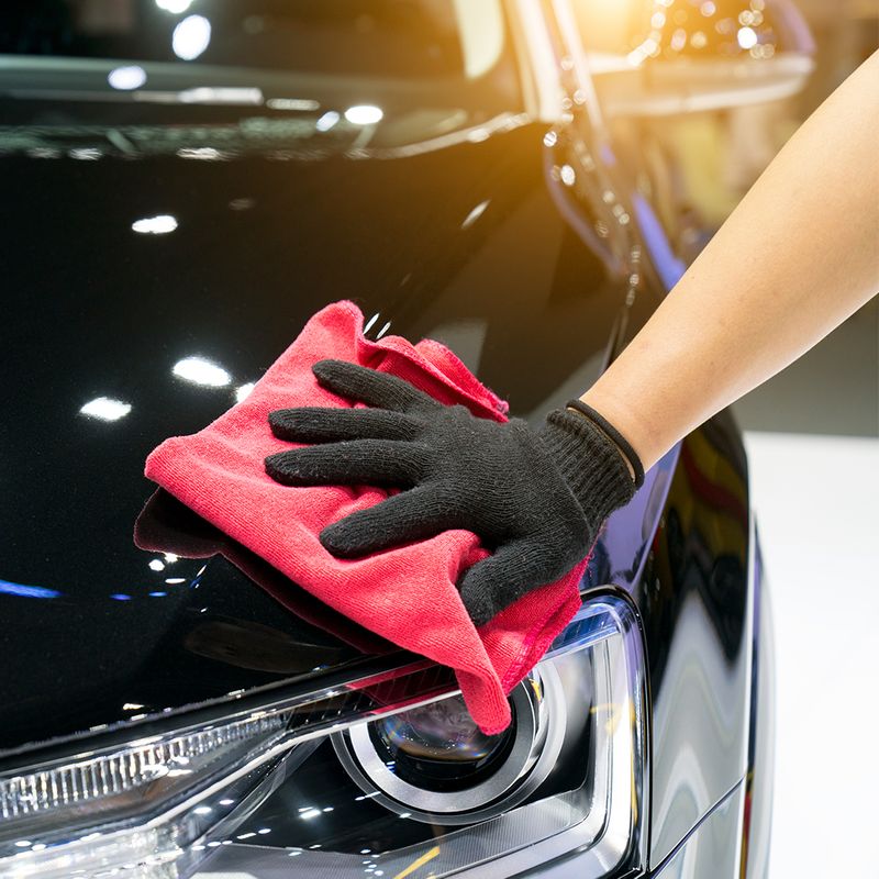DIY vs. Professional Auto Detailing: What's Right for Your Car?