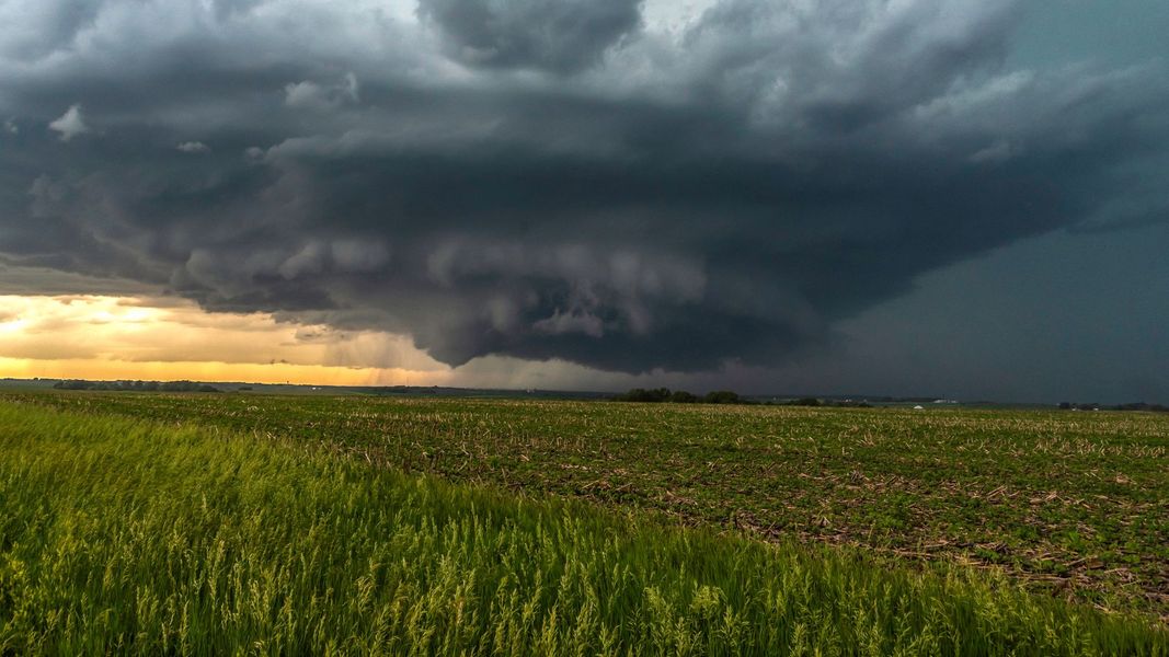 dark storm cloud