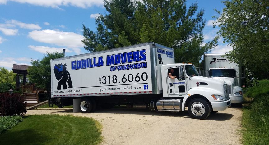 Items You Should Keep With You During Your Move - Feature.jpg