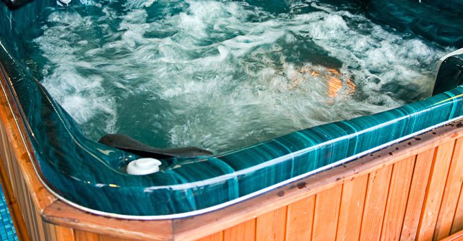 Featured Image_Hot-Tub.jpg