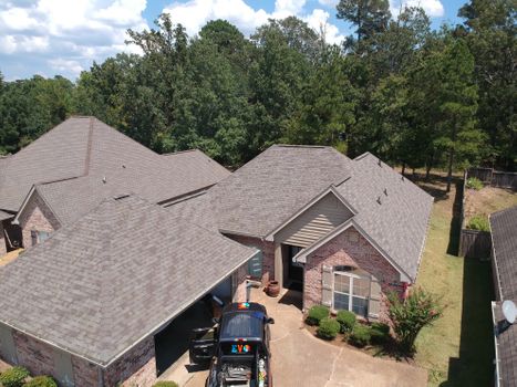 Madison, MS Roofer