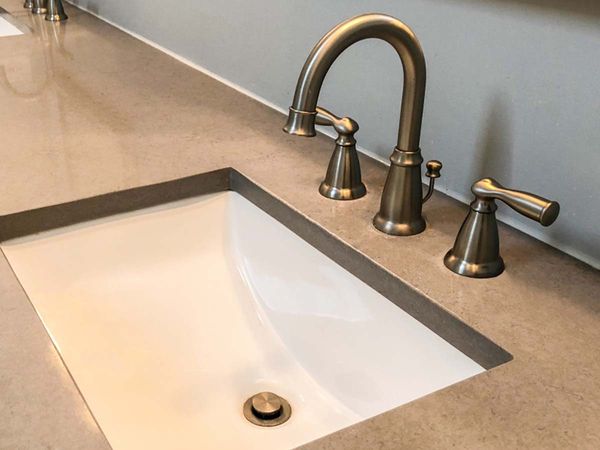 gray quartz bathroom countertop