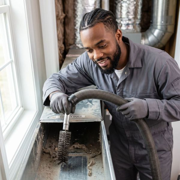 How Proper Duct Maintenance and Cleaning Can Improve HVAC Performance 1.jpg