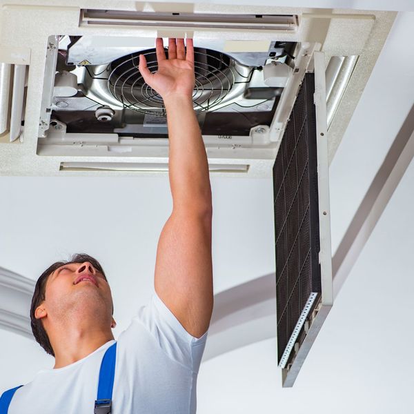 Choosing Between HVAC Repair and Installation 2.jpg
