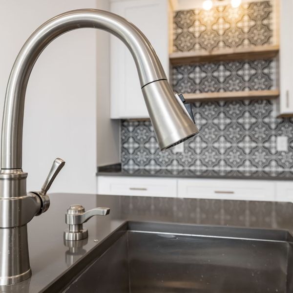 faucet dripping