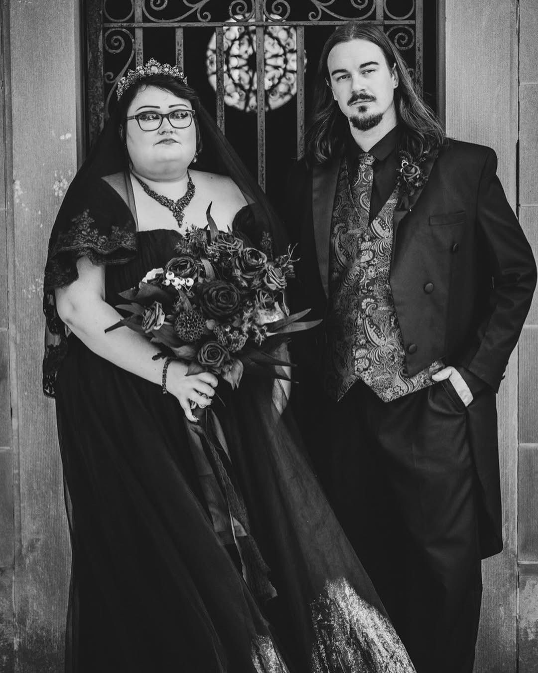 Goth Inspired Wedding Salon Emage 2.JPG