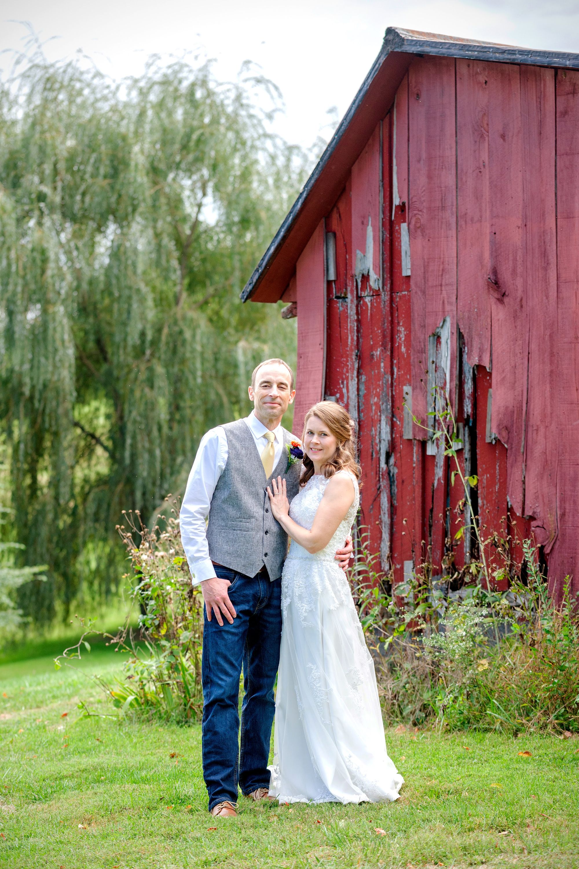 Rustic Inspired Wedding Salon Emage 5.jpg