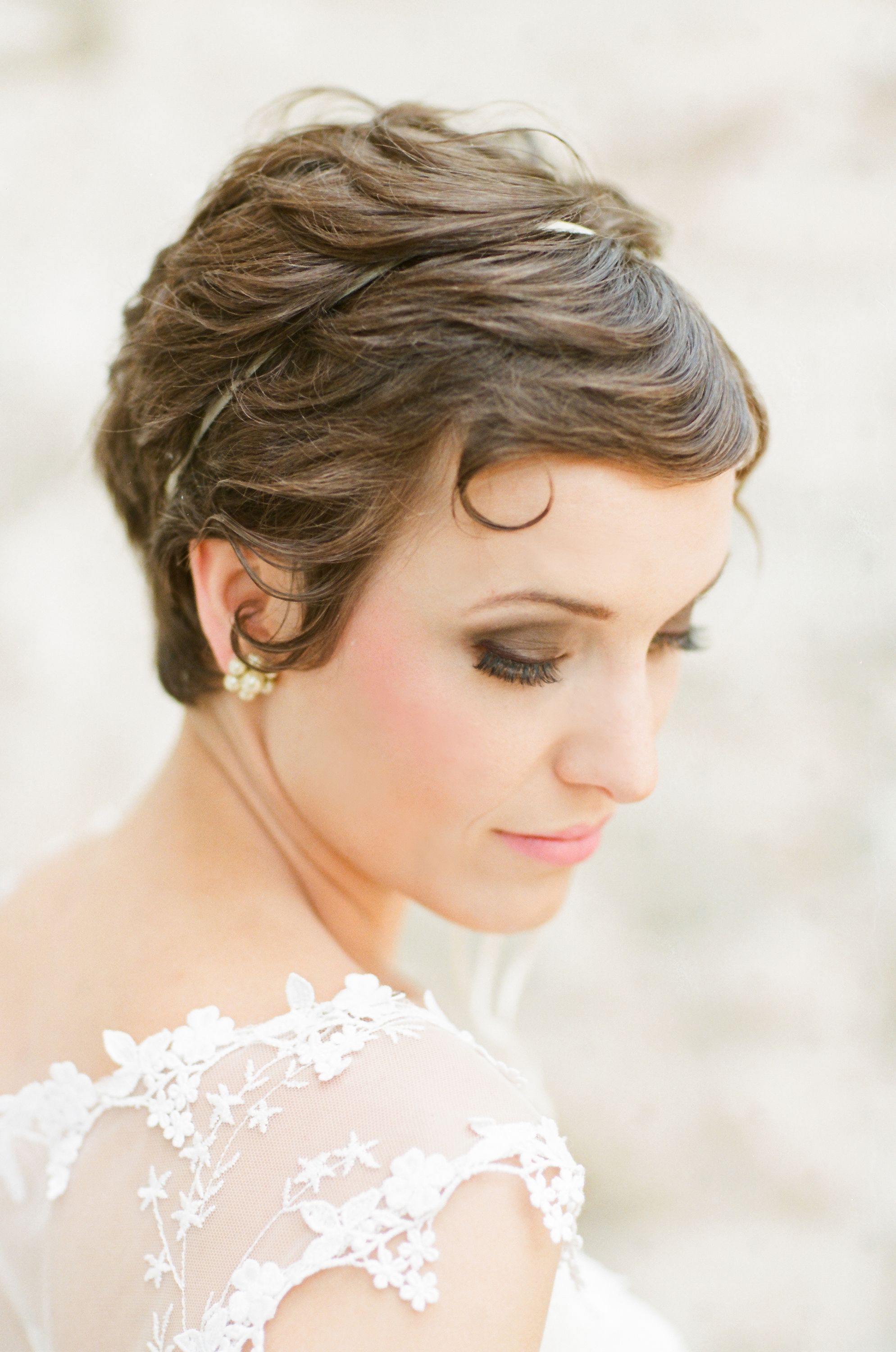 Traditional Wedding Inspiration Salon Emage 11 red fox inn .JPG