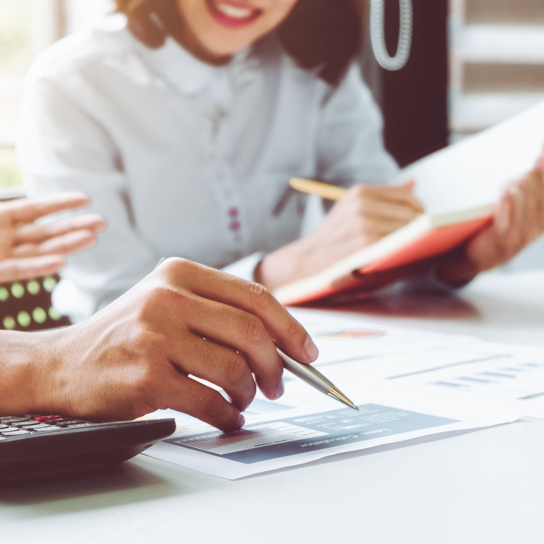 Navigating Your Path to Homeownership with the Right Lender 1.jpg