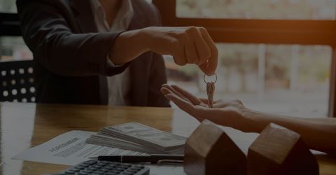 home mortgage lender talking to home buyer