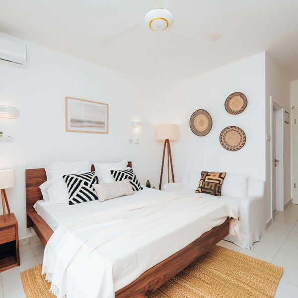 How to Create a Cohesive Decor 2.jpg