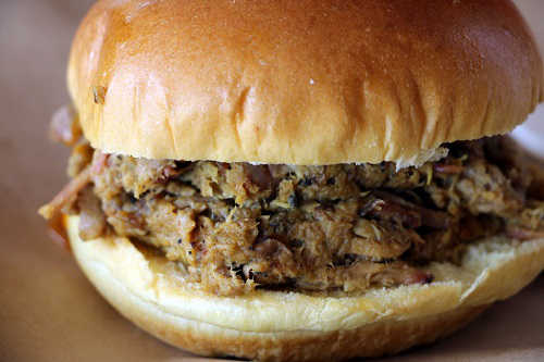 Pulled-Pork-500lr.jpg