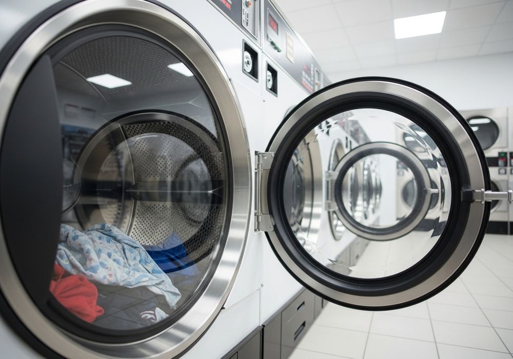Commercial Laundromat Washing Machines