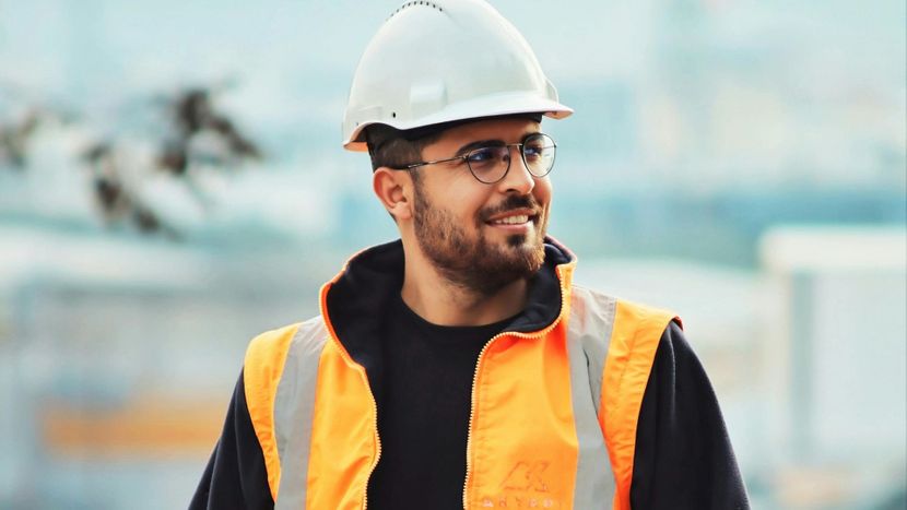 Person wearing a construction hat