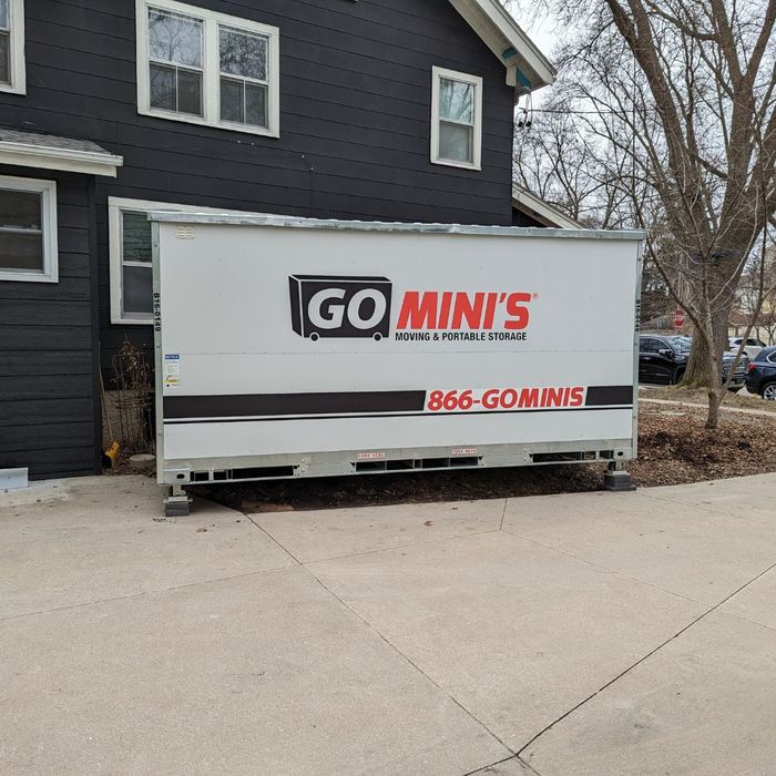 The Flexibility of Local Moving Containers for Short-Notice Moves 4.jpg