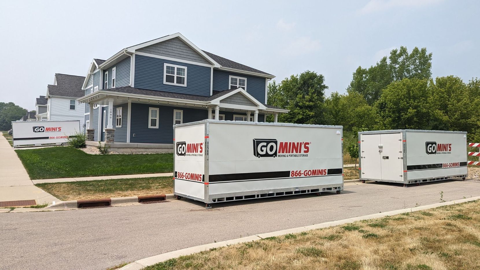 The Convenience of On-Site Storage with Personal Storage Containers header.jpg