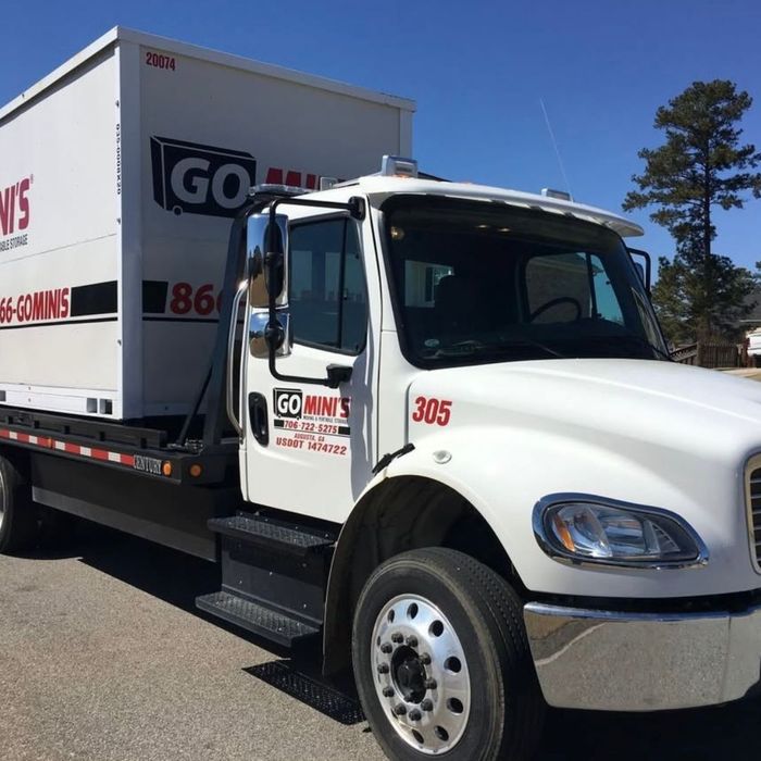 Choosing the Right Size Local Moving Container for Your Move 4.jpg