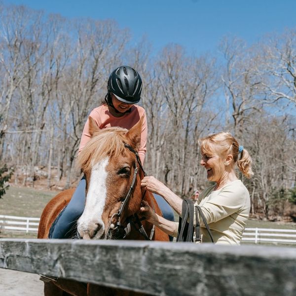 kid's horseback riding