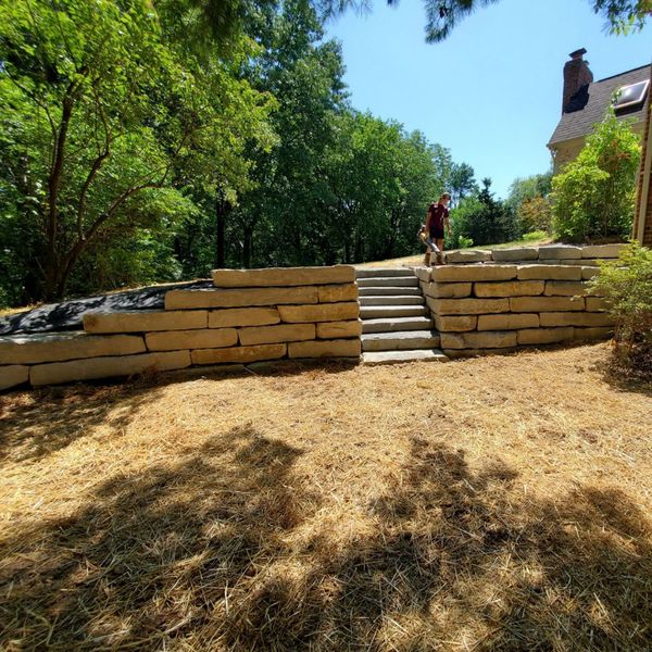 retaining wall with steps