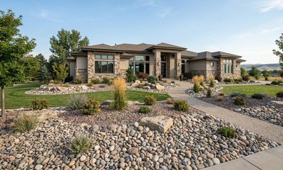 Enhancing Curb Appeal hero.jpg