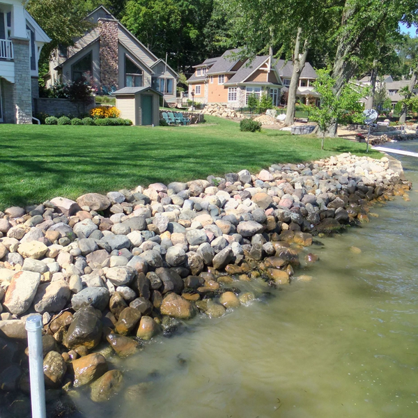 RiverRockLowMaintenance-image2.png