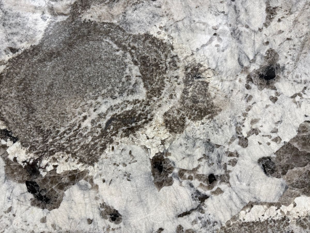 Alpine White Granite 25091507W 4.jpeg