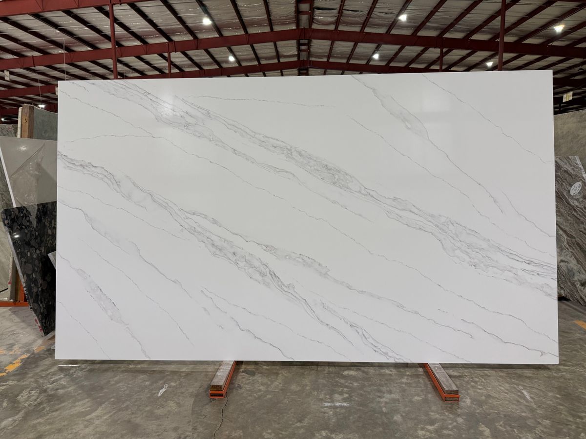Calacatta Elegant Quartz 1.jpg