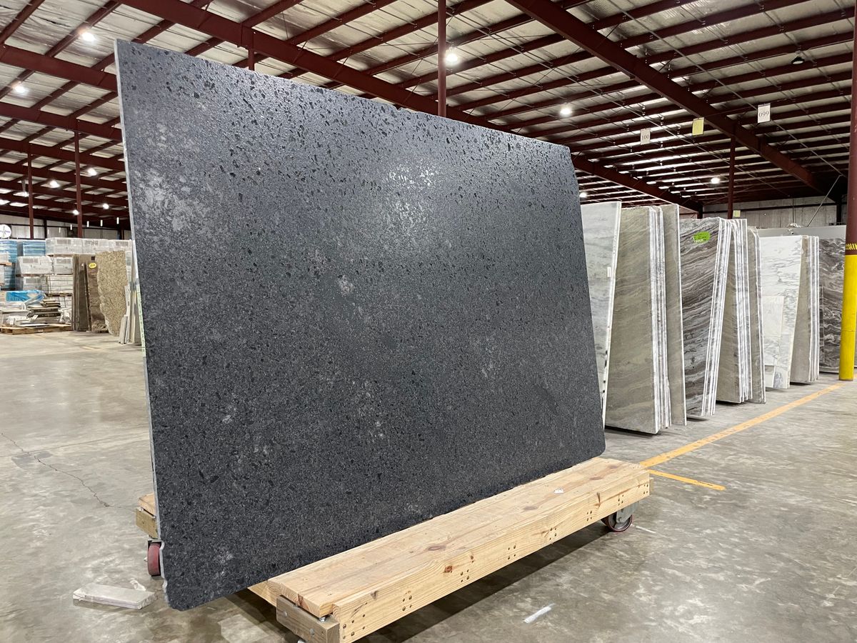 Steel Grey Granite Hammered 107x74 49.99.jpeg