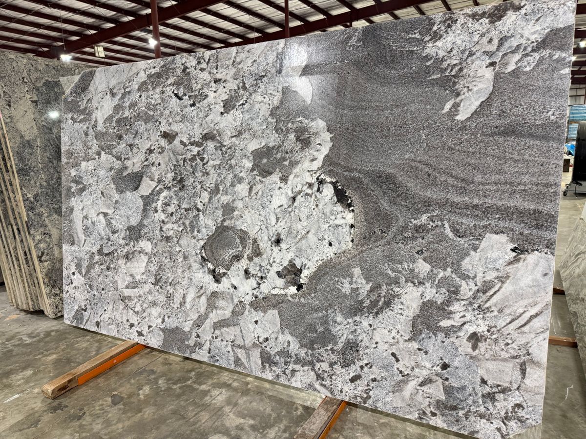 Alpine White Granite 25091507W 3.jpeg