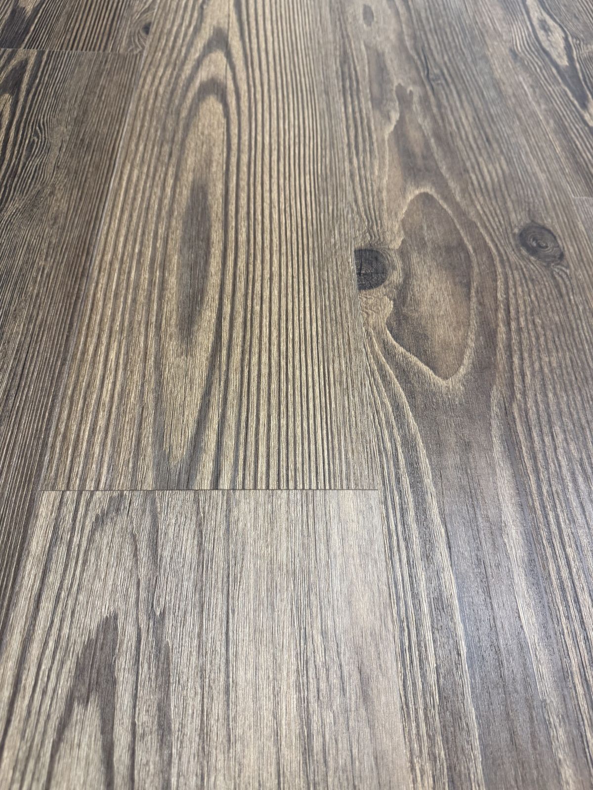 Duralux Cottage Pine Red 1.jpg
