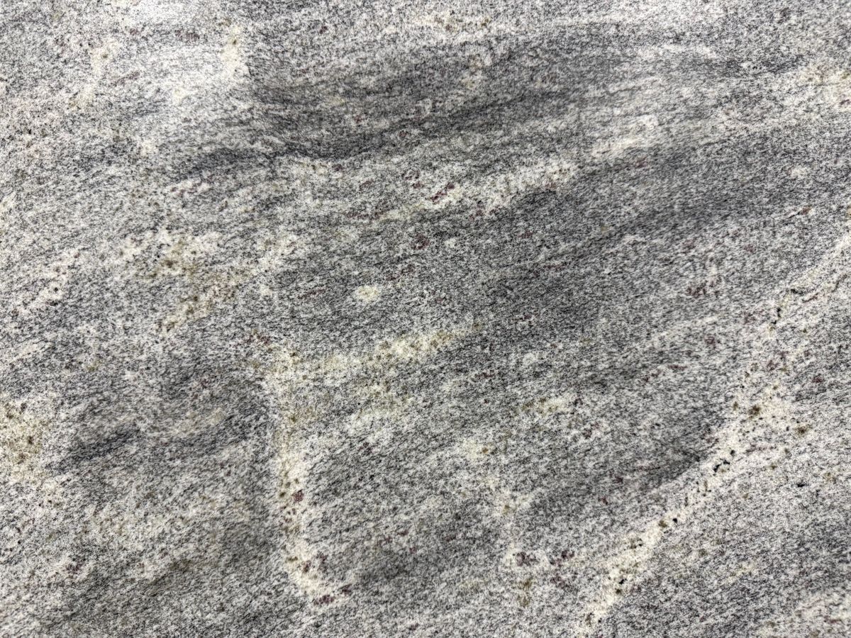 White Vitoria Quartzite 4.jpeg