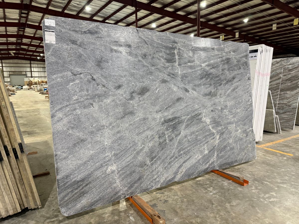 White Vitoria Quartzite 3.jpeg