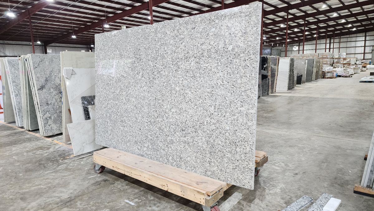 Moon White Granite 2 121x78 37.95.jpg