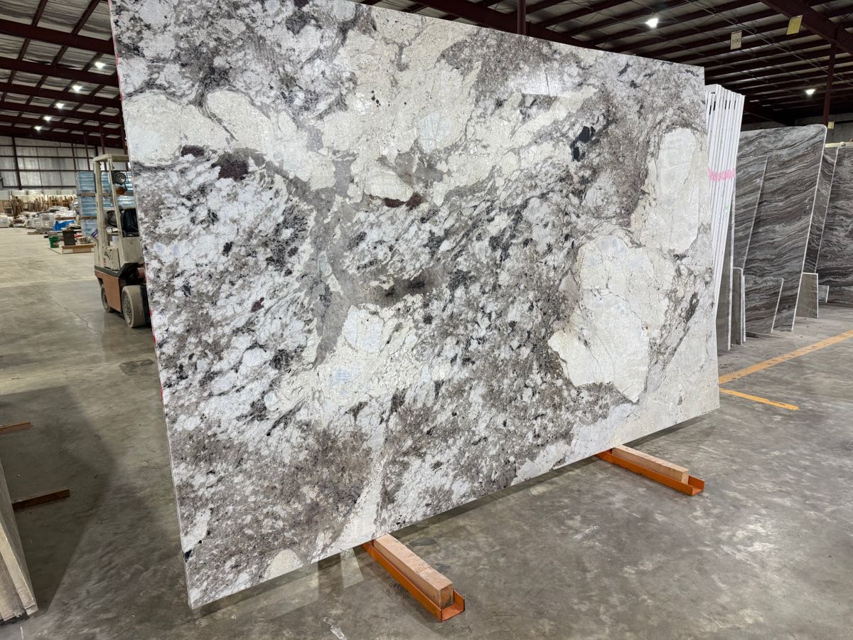 Mona Lisa Quartzite 6.jpg
