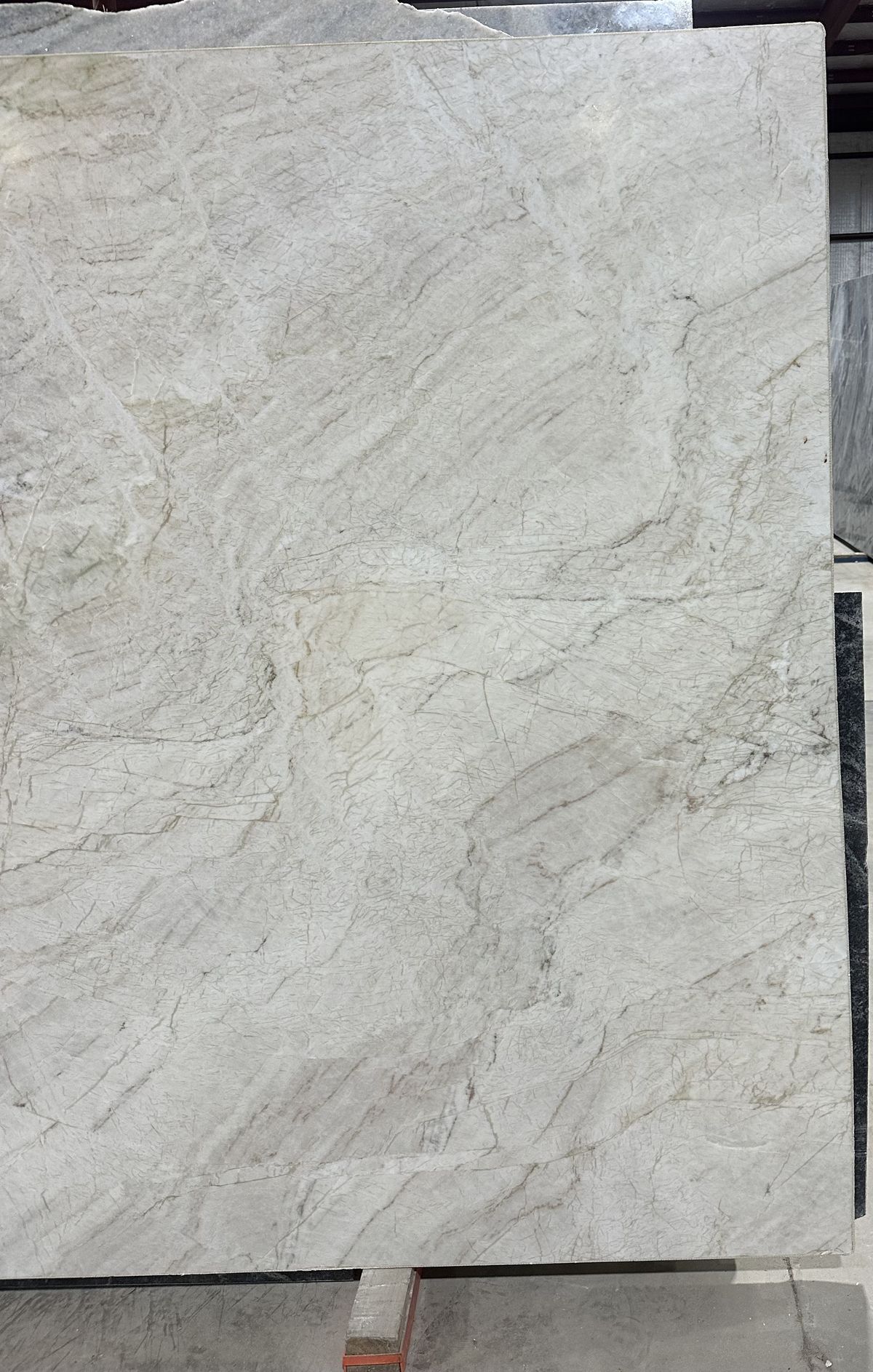 Perla Bianco 4.jpg