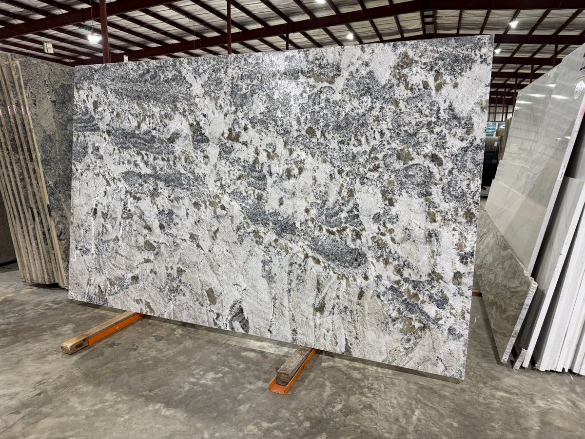 Alpine White Granite 25091505W 3.jpeg