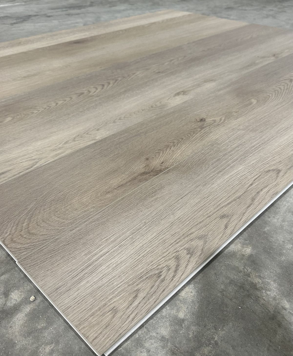 Oat White Oak 4.jpg
