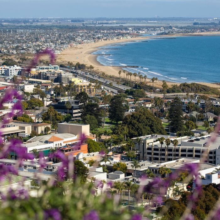 Beachside Ventura homes