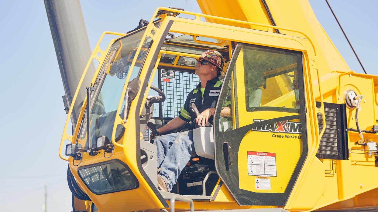crane operator.jpg