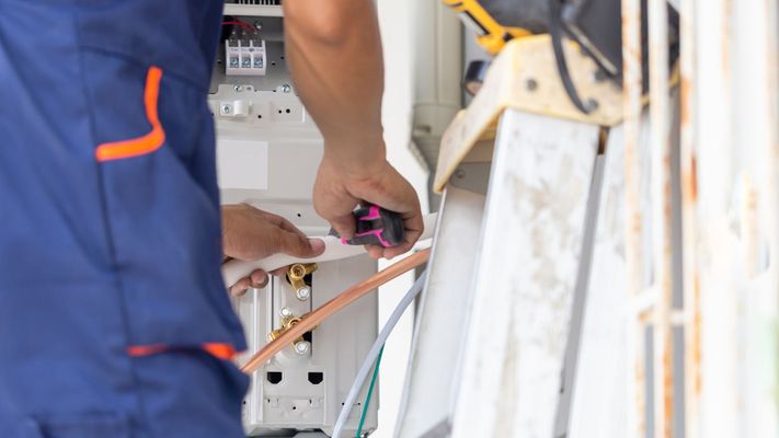 Common Reasons You Need Furnace Repairs header.jpg