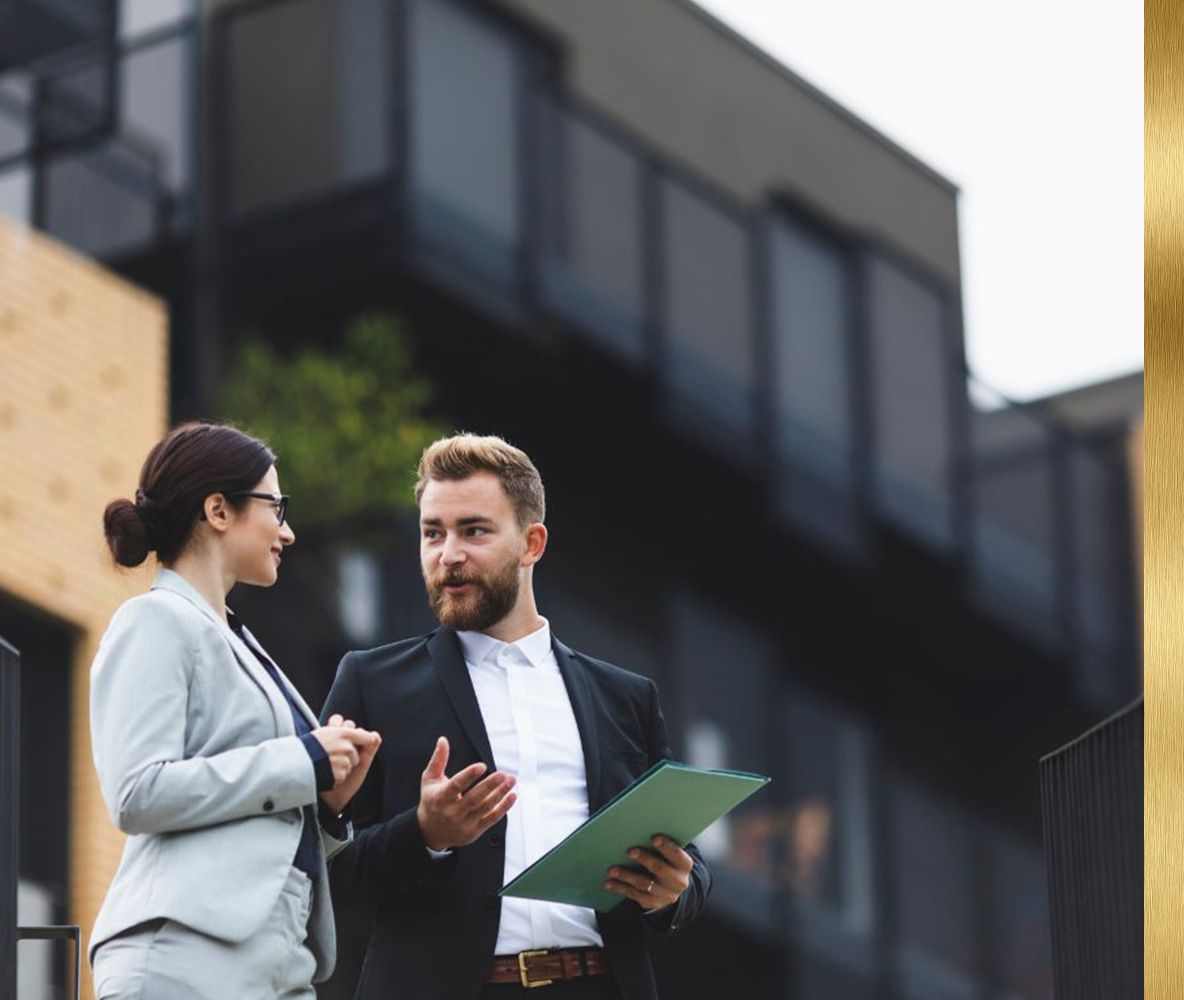 people discussing real estate